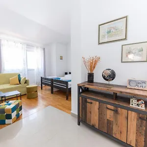  Apartment Sergio 2